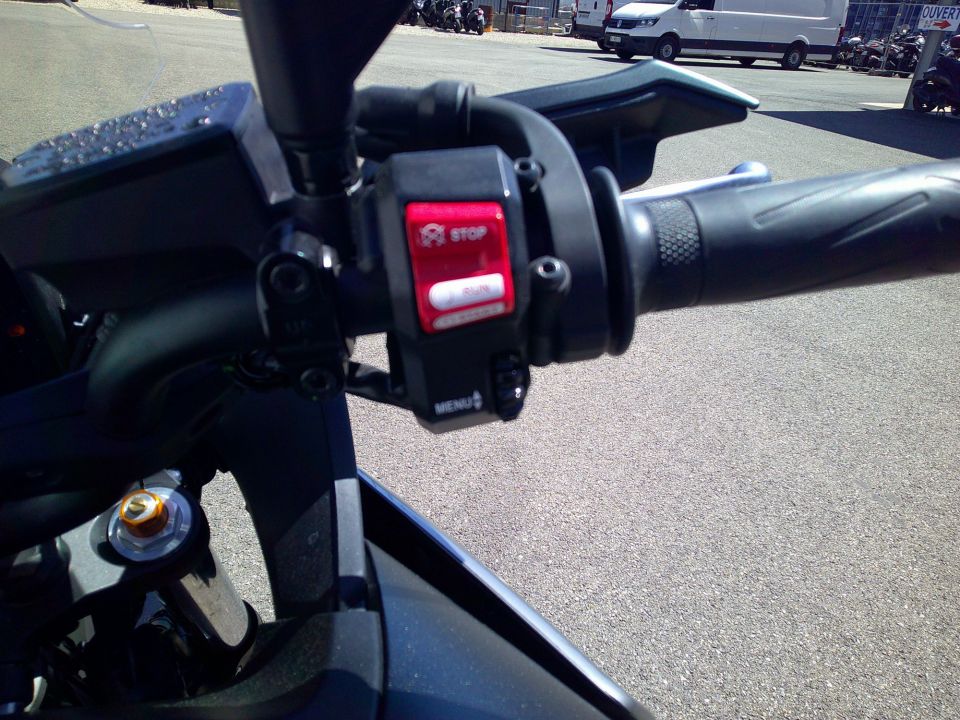 YAMAHA TRACER 7 35KW 4