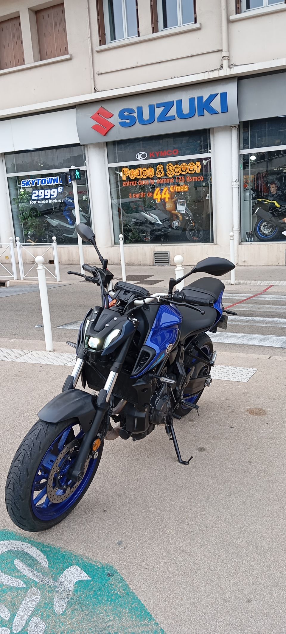 YAMAHA MT-07 (47.5CV) 4