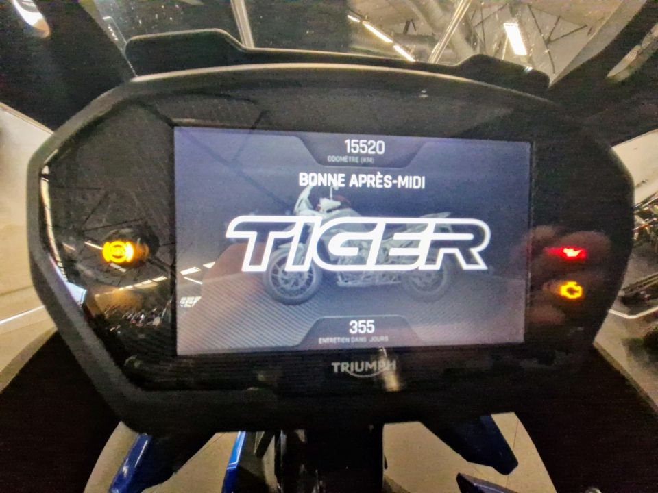 TRIUMPH TIGER 850 SPORT 4