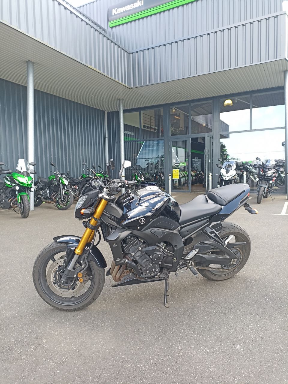YAMAHA FZ8 4