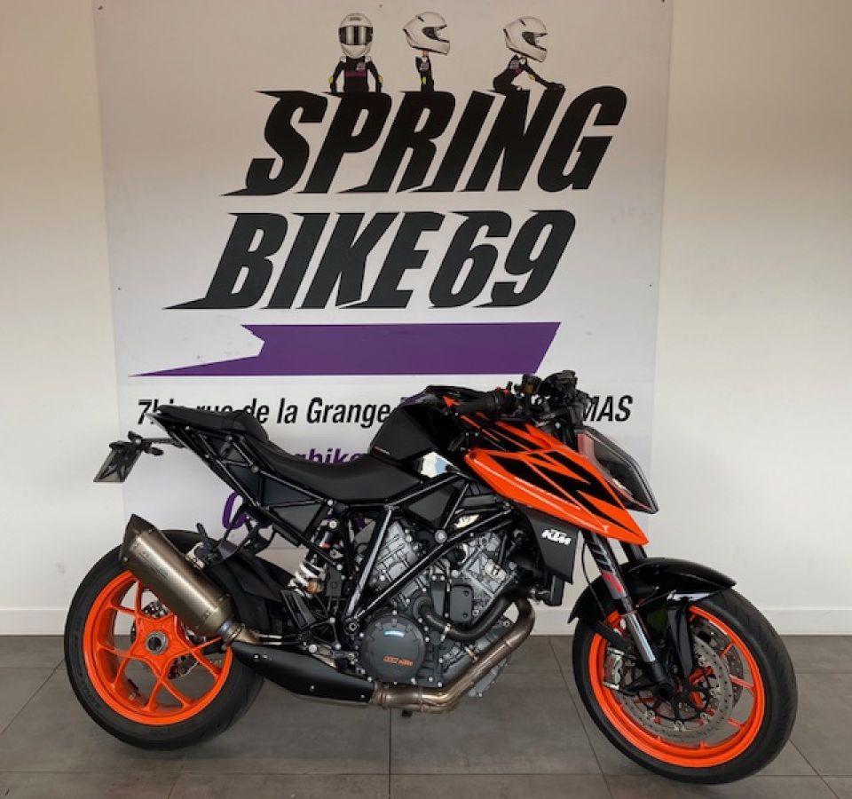 KTM 1290 SUPER DUKE R 4