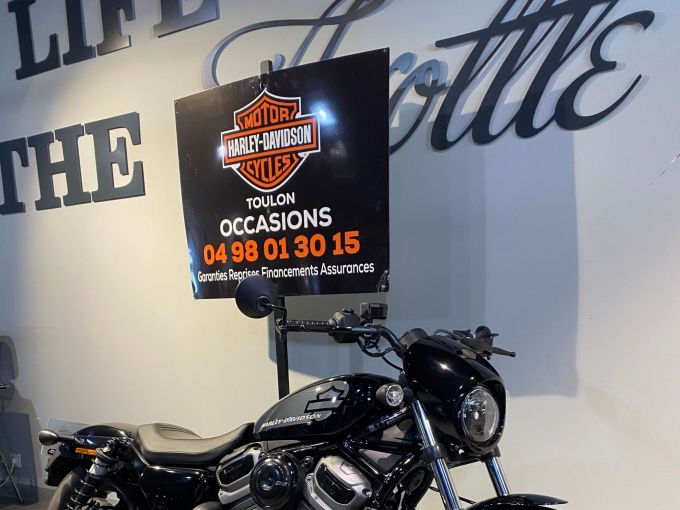 HARLEY-DAVIDSON SPORTSTER NIGHTSTER 975 4