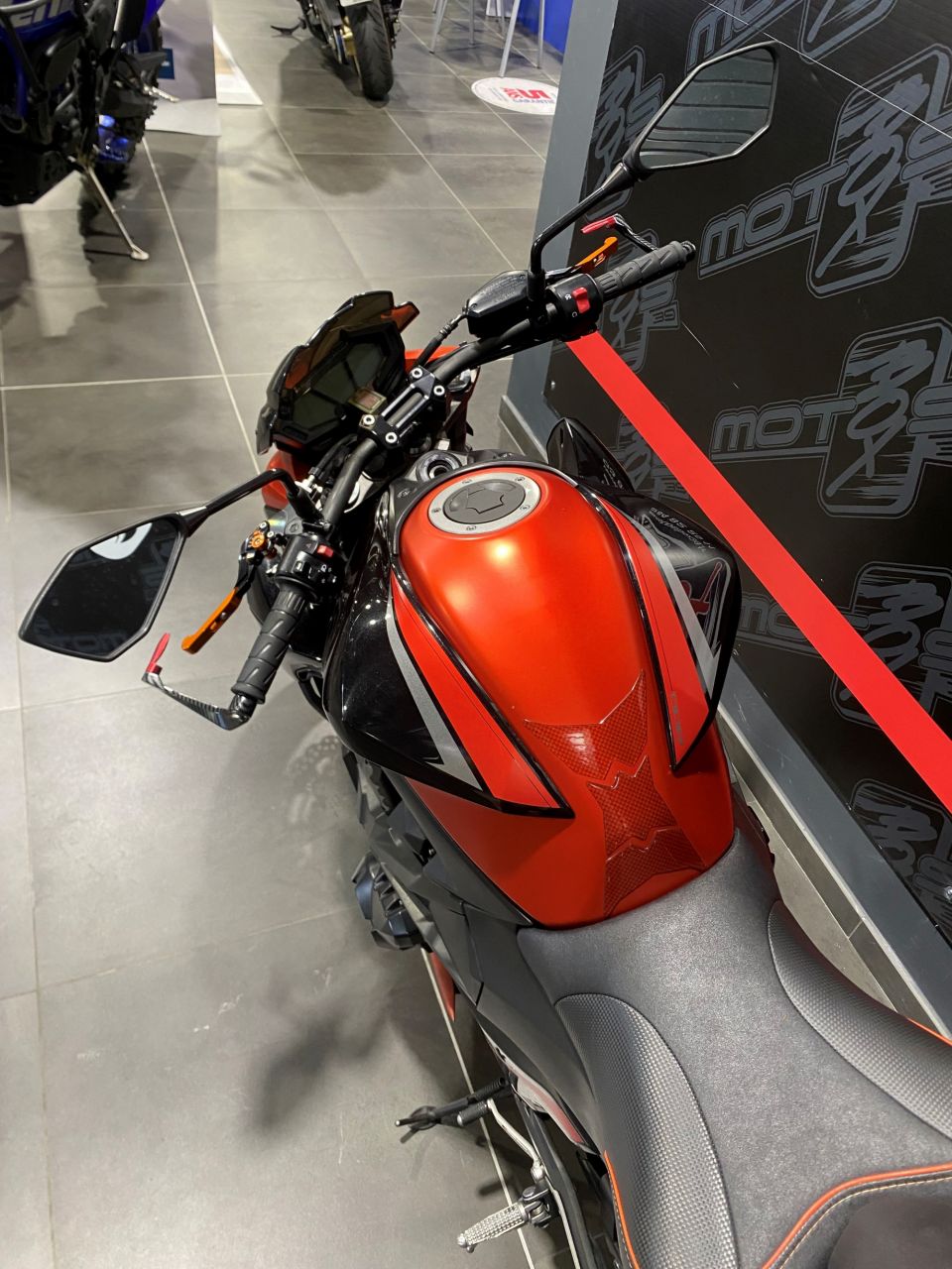 KAWASAKI Z 800 E VERSION 4