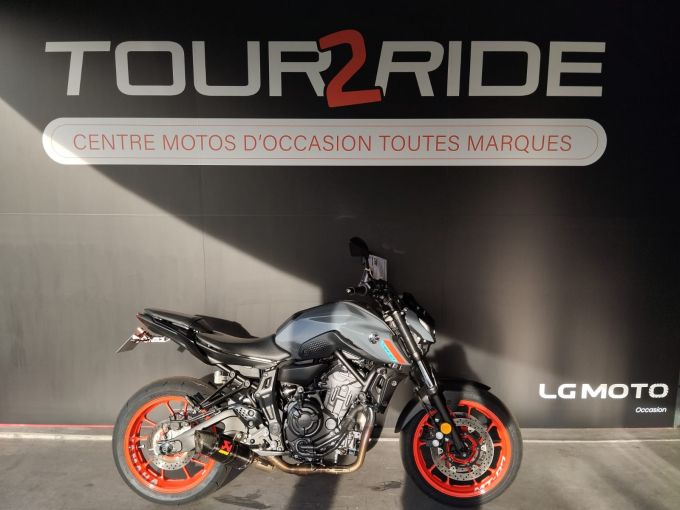 YAMAHA MT-07 (47.5CV) 4