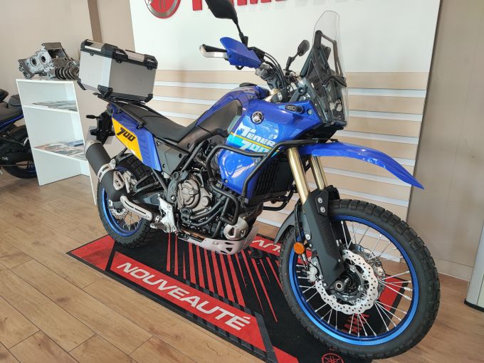 YAMAHA XTZ TENERE 700 4