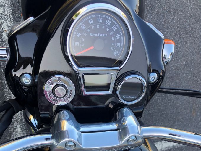 ROYAL ENFIELD 650 CLASSIC 4