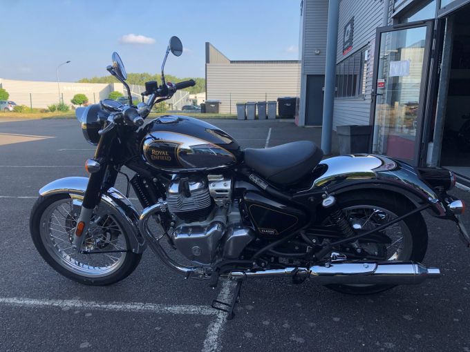 ROYAL ENFIELD 650 CLASSIC 4