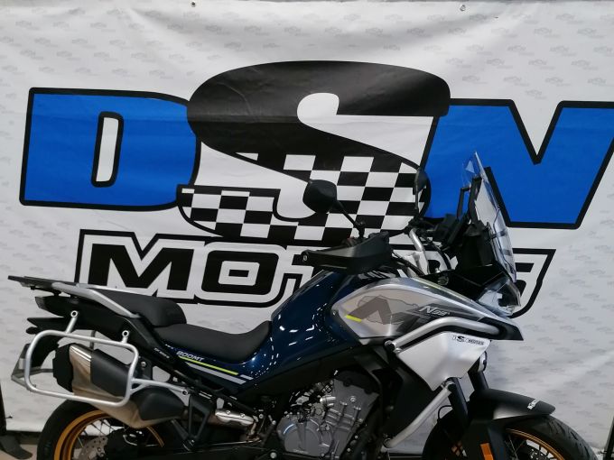 CF MOTO 800 MT 4
