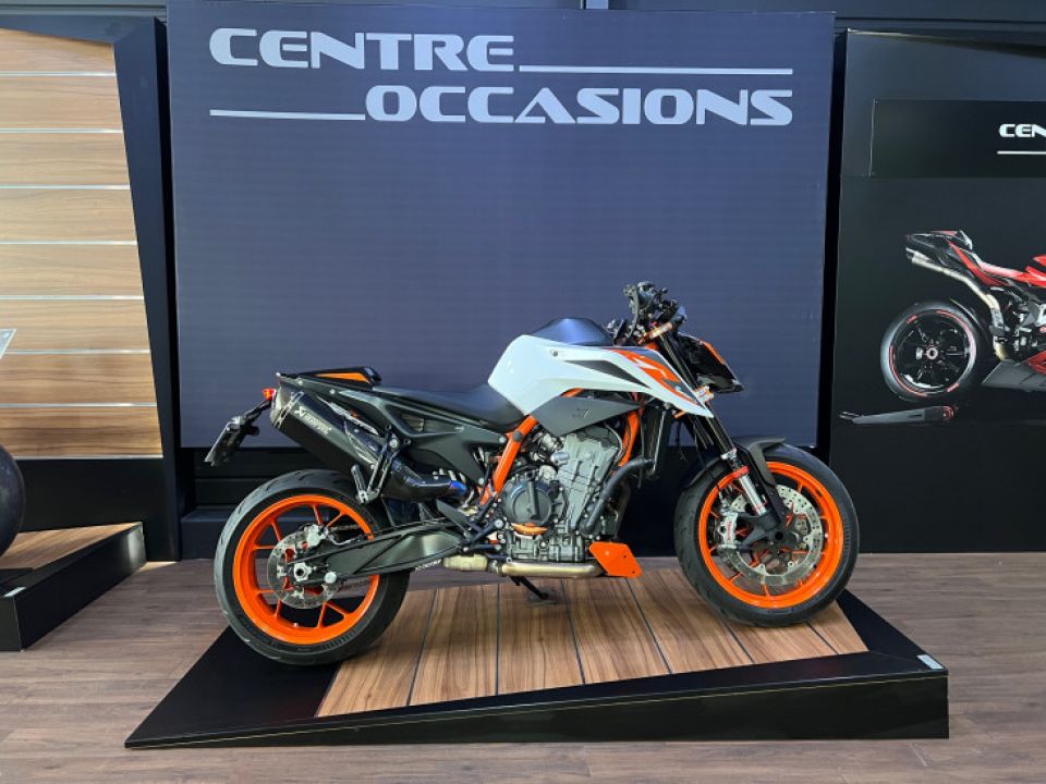 KTM 890 DUKE R 4