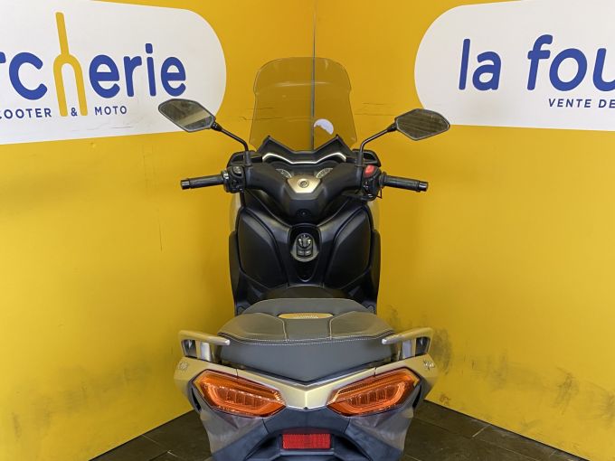 YAMAHA X-MAX 125 4