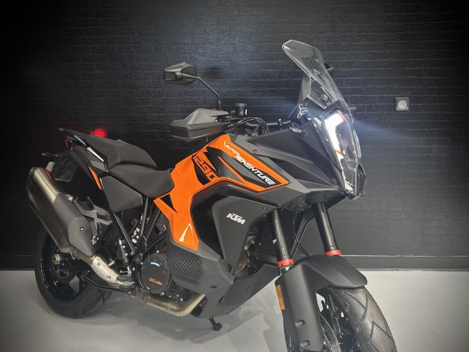 KTM 1290 SUPER ADVENTURE S 4
