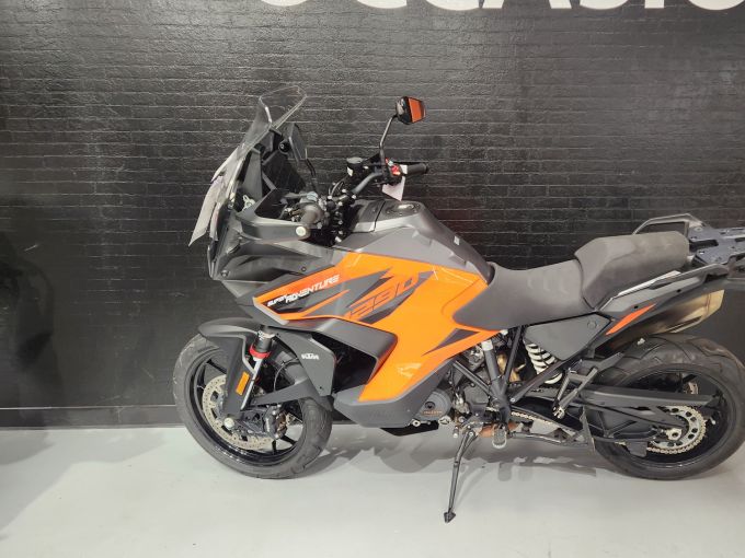 KTM 1290 SUPER ADVENTURE S 4