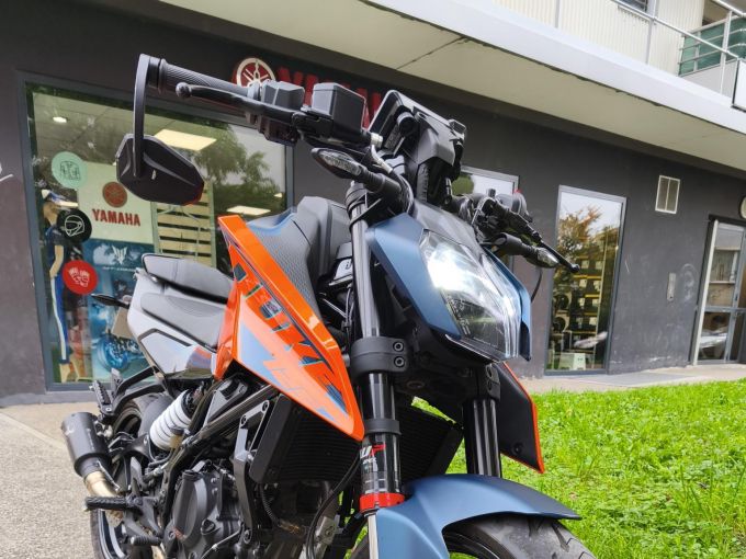 KTM 125 DUKE ABS 4