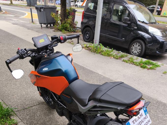 KTM 125 DUKE ABS 4