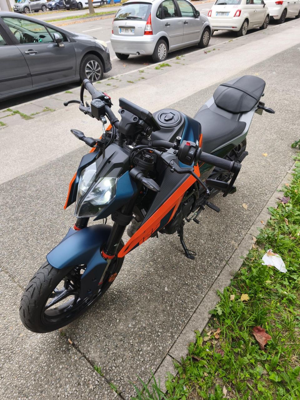 KTM 125 DUKE ABS 4