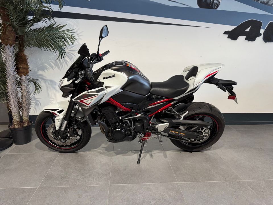 KAWASAKI Z 900 4