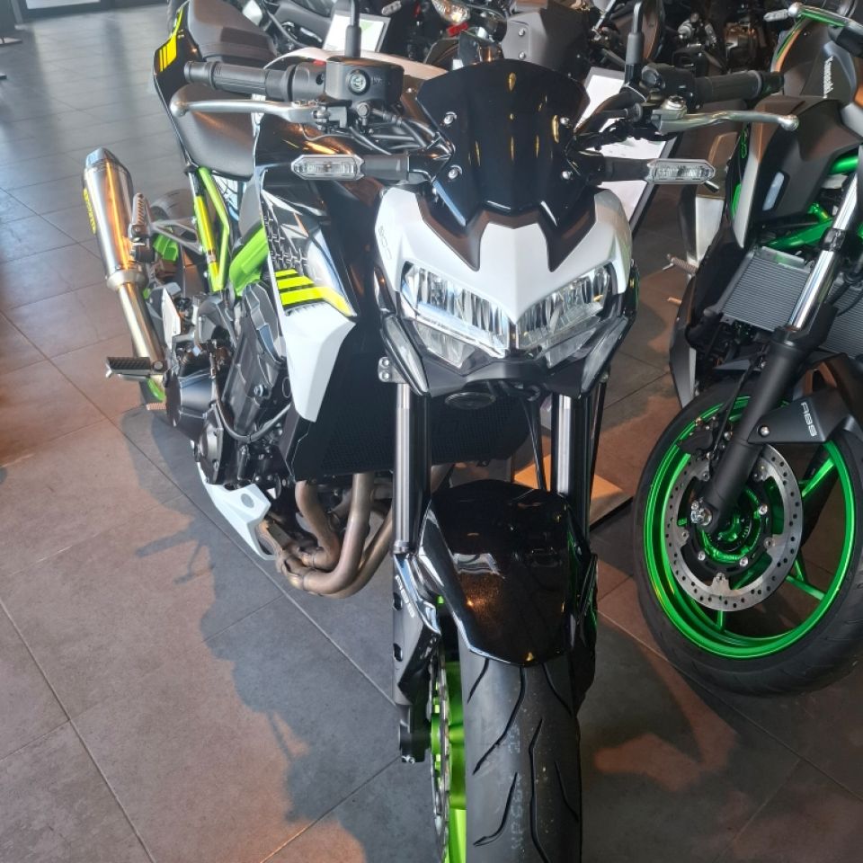 KAWASAKI Z 900 4