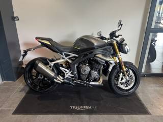 TRIUMPH SPEED TRIPLE 1200 RS - 2024