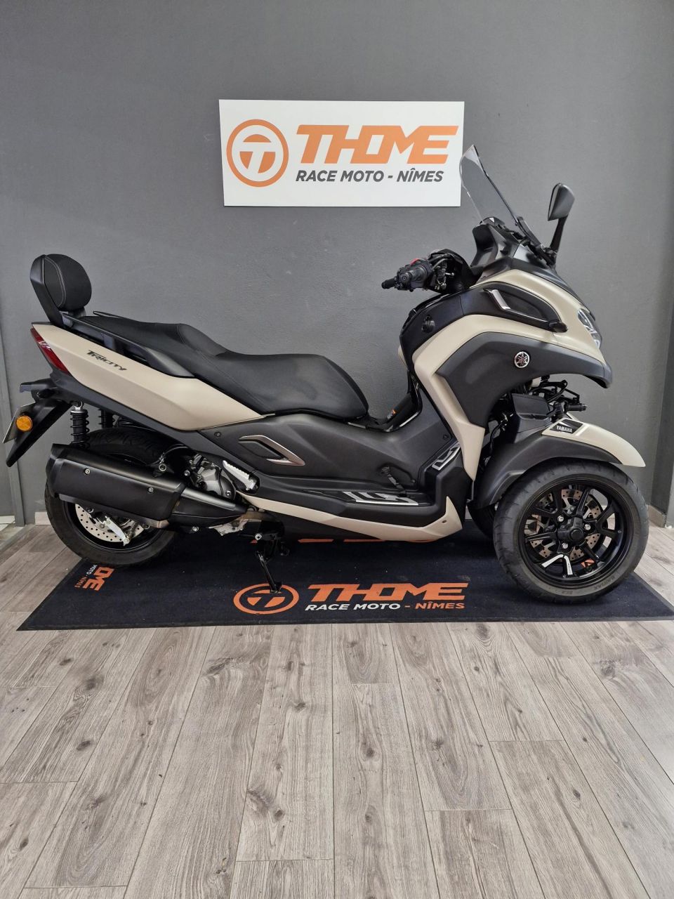 YAMAHA TRICITY 300 4