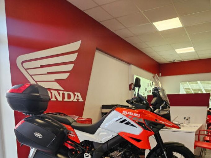 SUZUKI DL V-STROM 1050 4