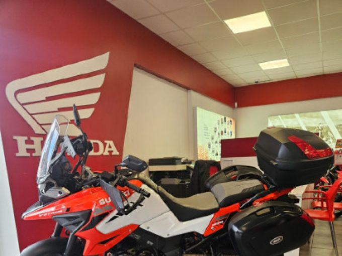 SUZUKI DL V-STROM 1050 4