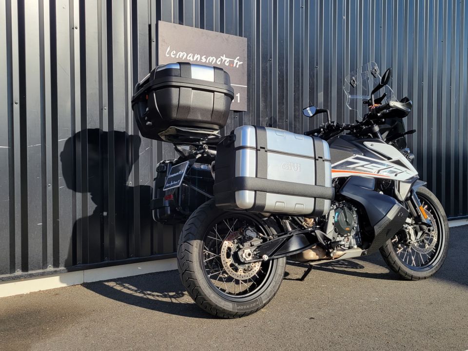 KTM 790 ADVENTURE 4