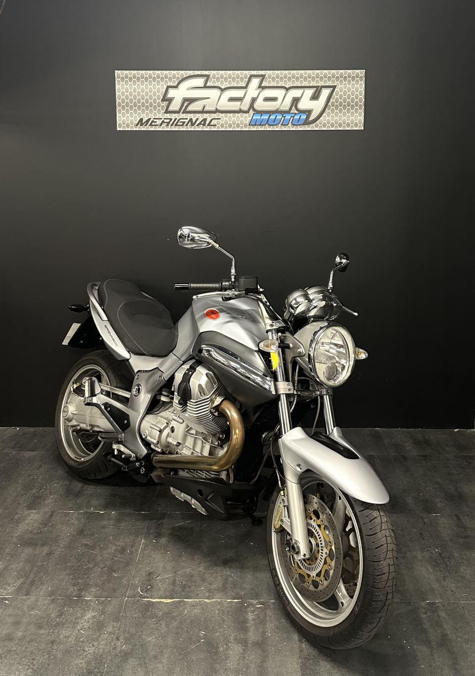 MOTO GUZZI BREVA 1200 4