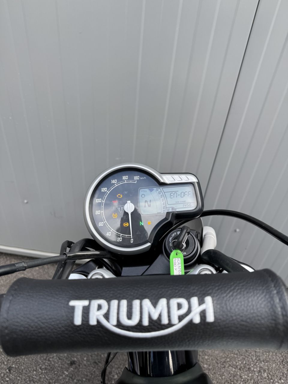 TRIUMPH Scrambler 400 X 4