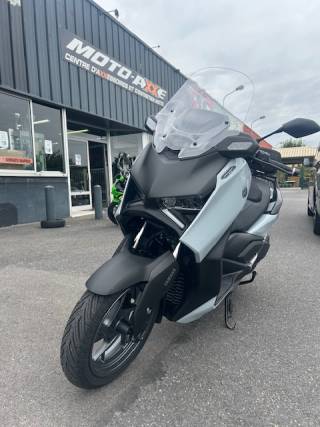 YAMAHA XMAX 300 Tech Max - 2025