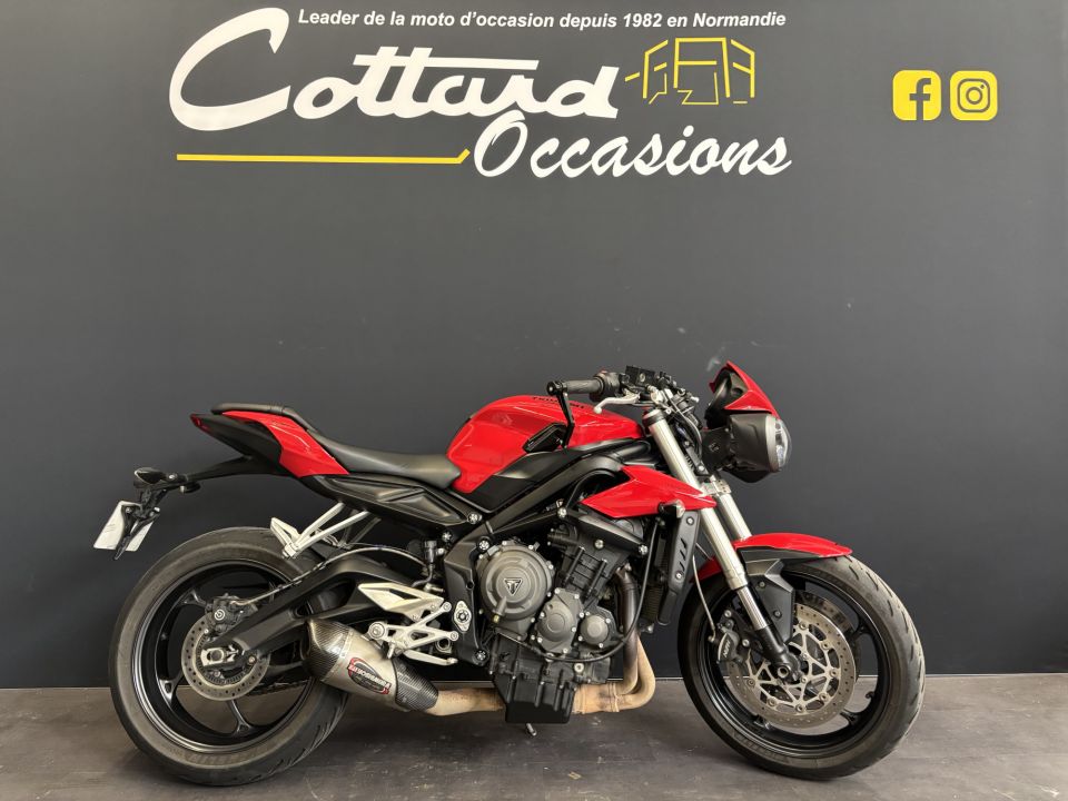 TRIUMPH STREET TRIPLE 660 S 4