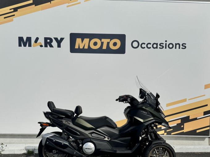 KYMCO CV3 550 4