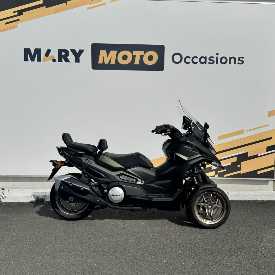 KYMCO CV3 550 4