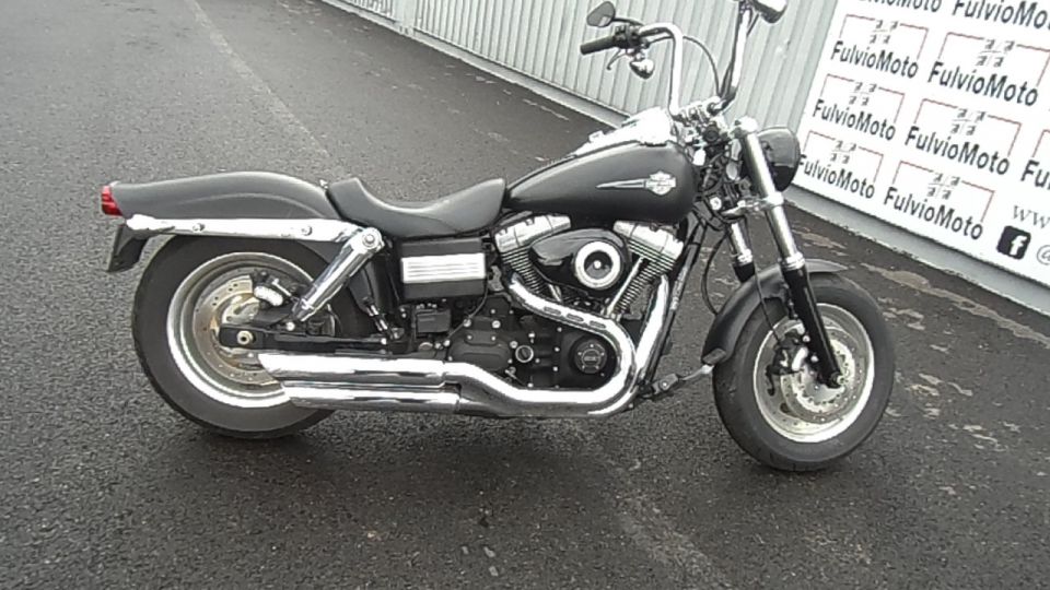 HARLEY-DAVIDSON DYNA FAT BOB 1690 4