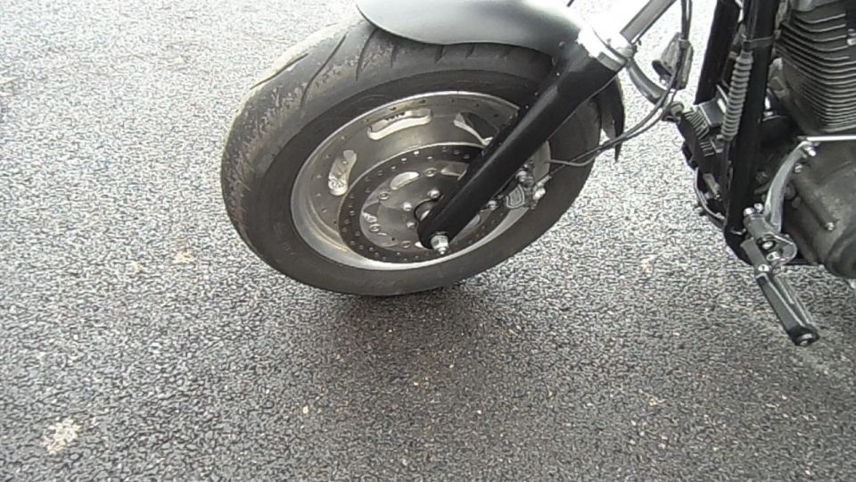 HARLEY-DAVIDSON DYNA FAT BOB 1690 4