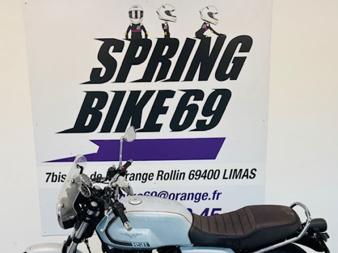 MOTO GUZZI V7 II SPECIAL 4