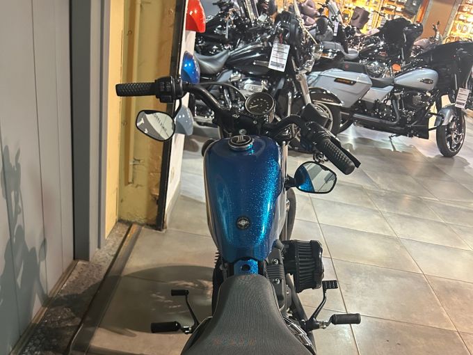 HARLEY-DAVIDSON SPORTSTER 1200 XL 4