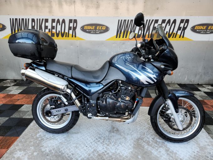 TRIUMPH TIGER 900 4