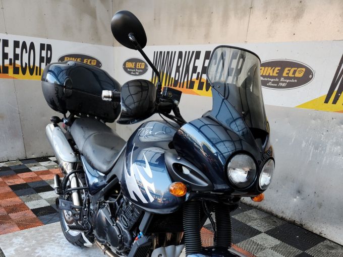 TRIUMPH TIGER 900 4