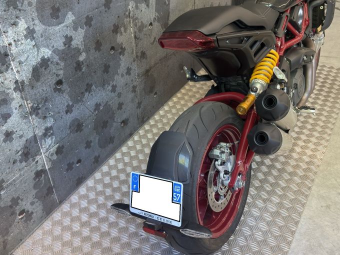 INDIAN FTR 1200 R CARBON 4