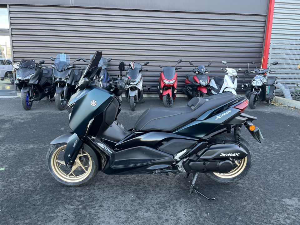 YAMAHA XMAX 125 TECH MAX 4