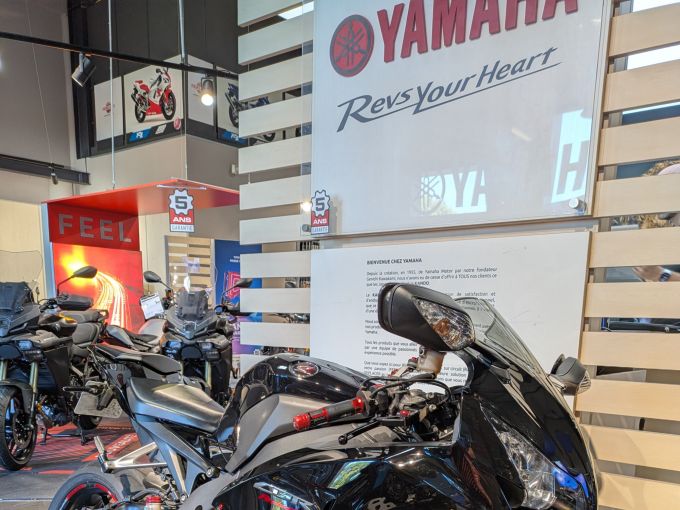 HONDA CBR 1000 FIREBLADE 4