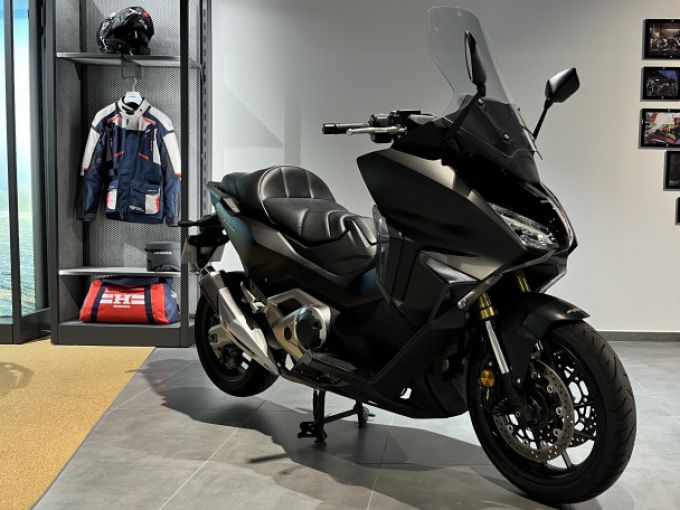 HONDA NSS FORZA 750 4