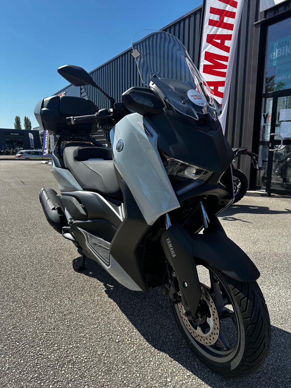 YAMAHA XMAX 125 TECH MAX 4