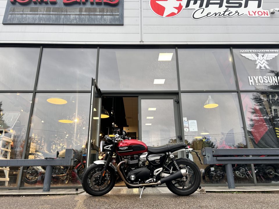 TRIUMPH SPEED TWIN 1200 4