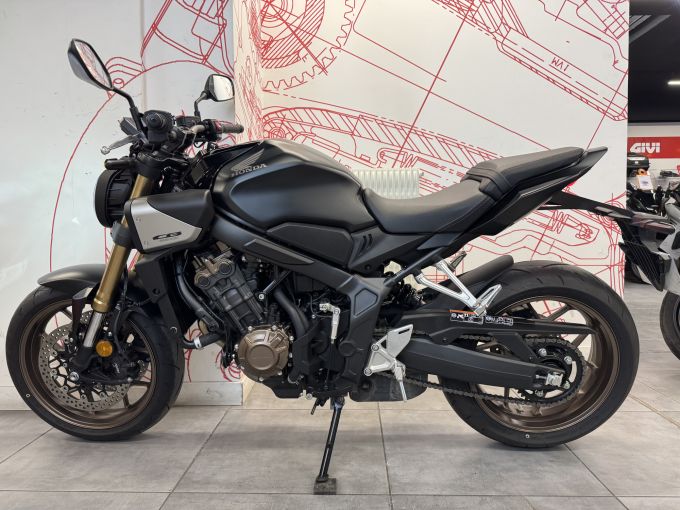 HONDA CB650R Neo Sports Café 4