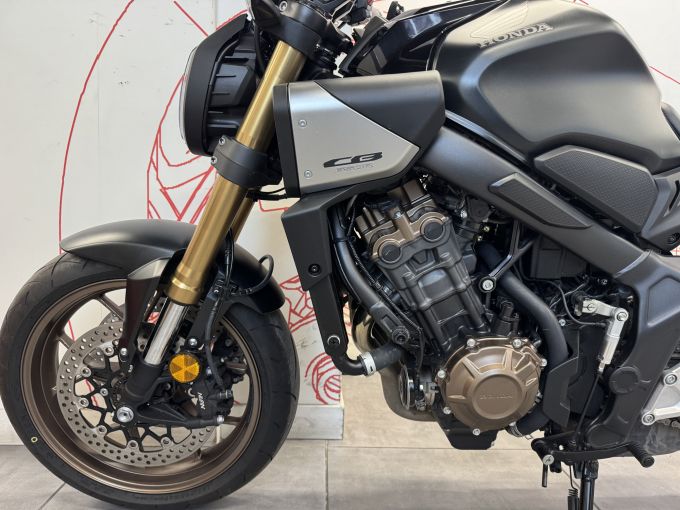 HONDA CB650R Neo Sports Café 4