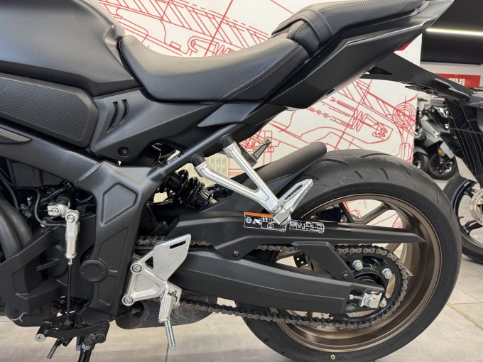 HONDA CB650R Neo Sports Café 4