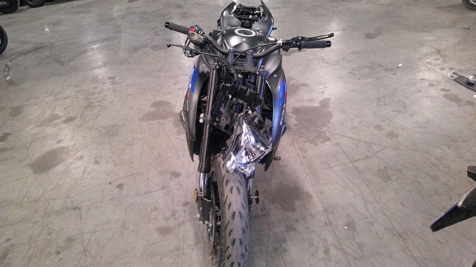 SUZUKI GSX-S 1000 4