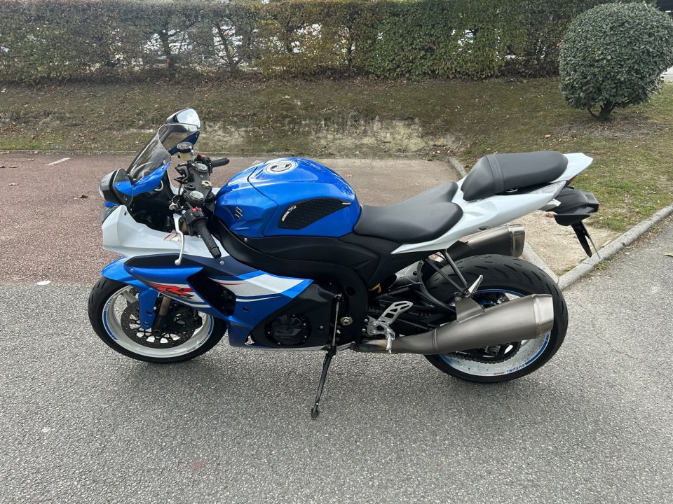 SUZUKI GSX-R 1000 4