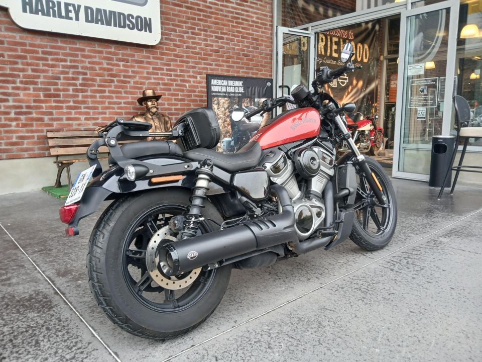 HARLEY-DAVIDSON NIGHSTER-S 975 4